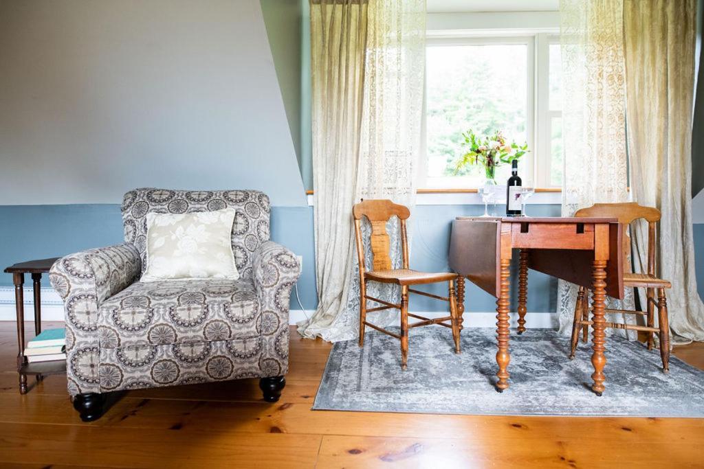 Craftsbury Farmhouse Eksteriør billede